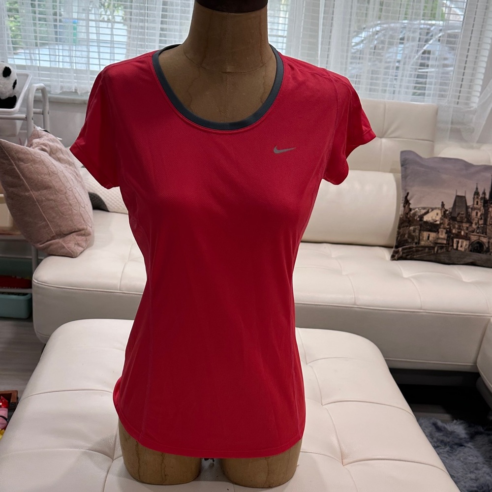 Nike Running Women's Dri-Fit Red Short Sleeve Tee- S